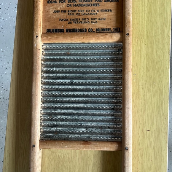 Vintage Double Handi Washboard - Picture 4 of 4